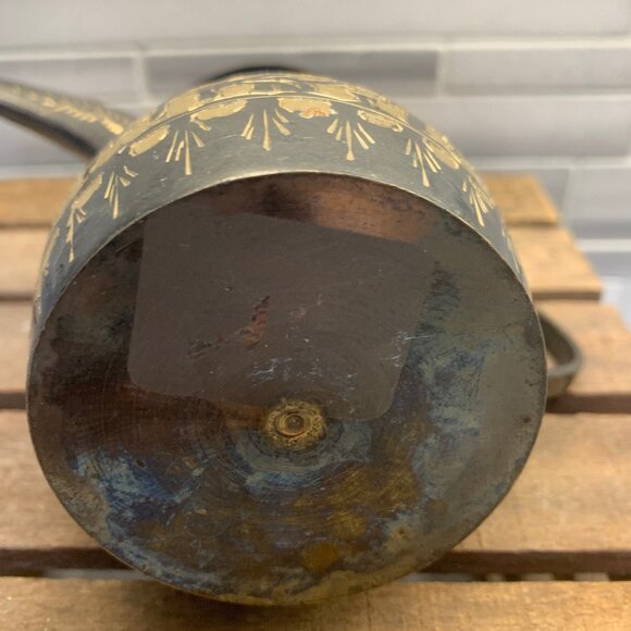 Vintage Brass Turkish Teapot Ewer with Lid and Long Spout - Picture 6 of 6